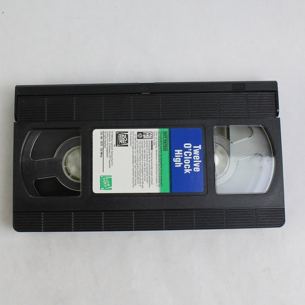 Twelve O'Clock High VHS Tape 1949 ed 1994 Gregory Peck Movie