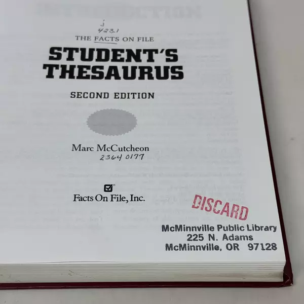 Facts on File Student's Thesaurus by Marc McCutcheon 1999 Hardcover