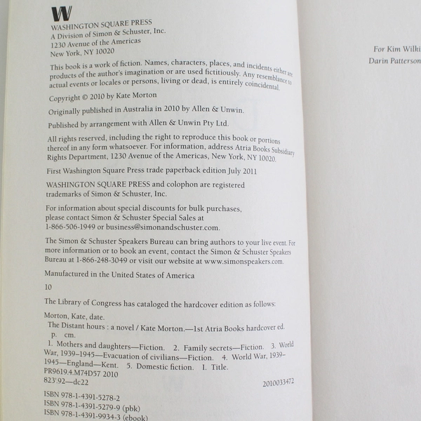 The Distant Hours by Kate Morton 2011 Paperback