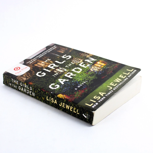 The Girls in the Garden by Lisa Jewell A Target Club Pick 2017 Paperback