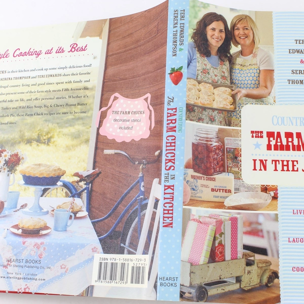 The Farm Chicks in the Kitchen Book by Teri Edwards & Serena Thompson - 2009