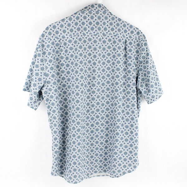 Monument Blue and White Patterned Short-Sleeved Button-Up Women's Size XL