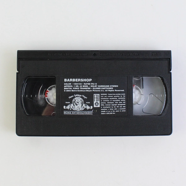 Barbershop VHS Tape 2002 Ice Cube Anthony Anderson Comedy Movie Former Rental