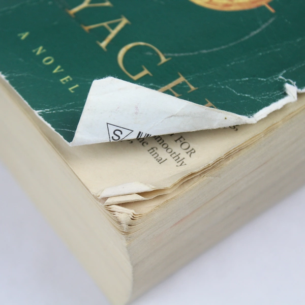 Voyager by Diana Gabaldon - Outlander Series Book 3 - 2002 Paperback