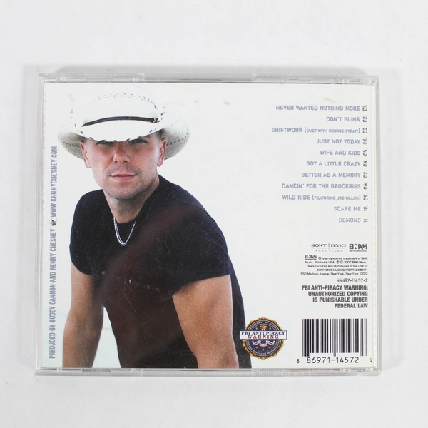 Kenny Chesney Just Who I Am Poets and Pirates CD 2007 Country Pop Pre-owned