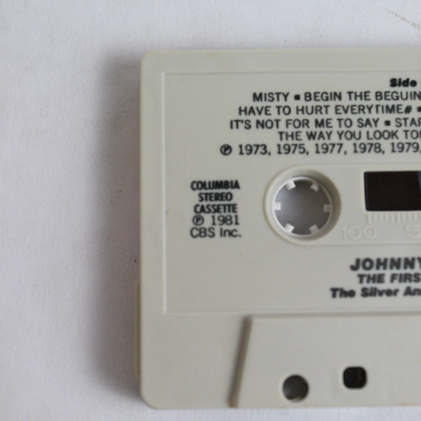 Johnny Mathis The Silver Anniversary Album Cassette 1981 - Pre-Owned, Crack