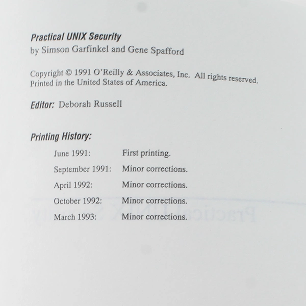 Practical UNIX Security by Spafford & Garfinkel 1991 Paperback - Good Cond.