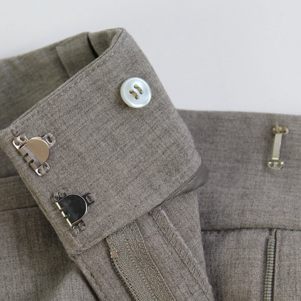 Rafaella Women's Capri Pants Gray Stretch Size 10