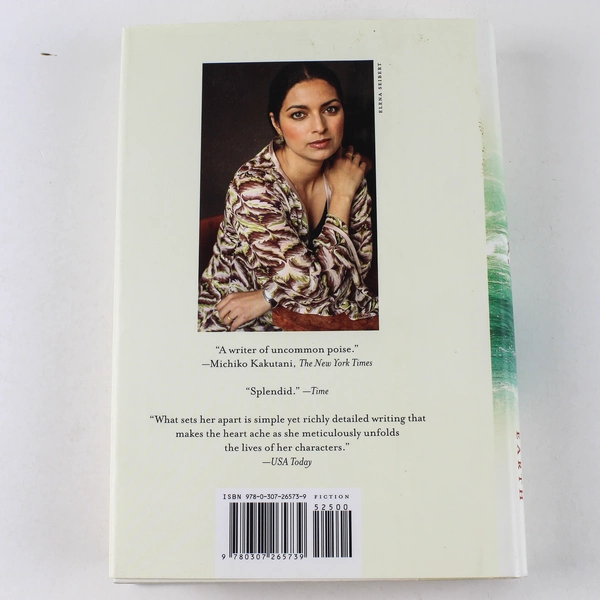 Unaccustomed Earth by Jhumpa Lahiri 2008 Hardcover - Good Condition