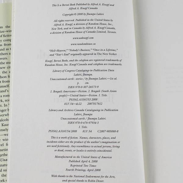 Unaccustomed Earth by Jhumpa Lahiri 2008 Hardcover - Good Condition