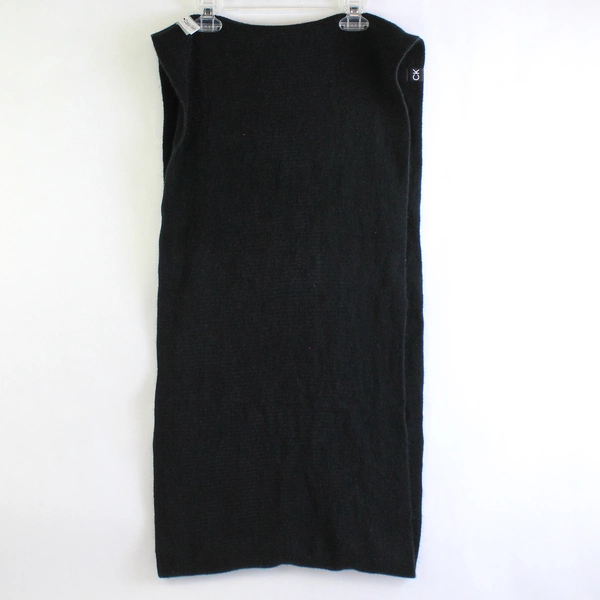 Calvin Klein Solid Black Acrylic Knit Loop Scarf