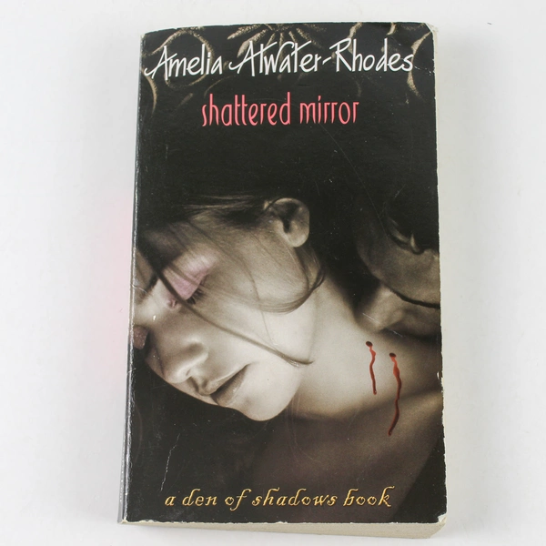 Shattered Mirror by Amelia Atwater-Rhodes 2001 Paperback - Good Condition