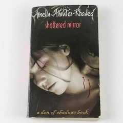 Shattered Mirror by Amelia Atwater-Rhodes 2001 Paperback - Good Condition