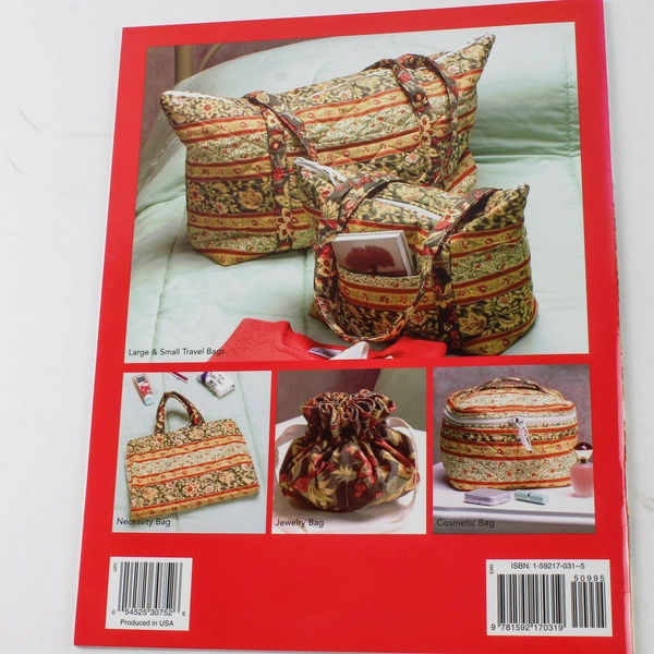 Travel Totes & Bags by Jerry Shaw 2004 Paperback Quilting Book - Good Condition