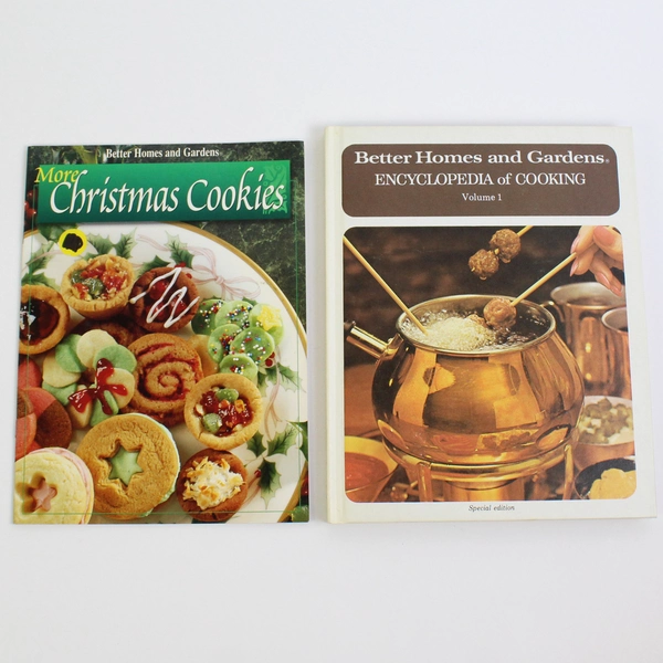 Vintage Lot of 2 Better Homes and Gardens Special Edition Cookbooks 1973 1998