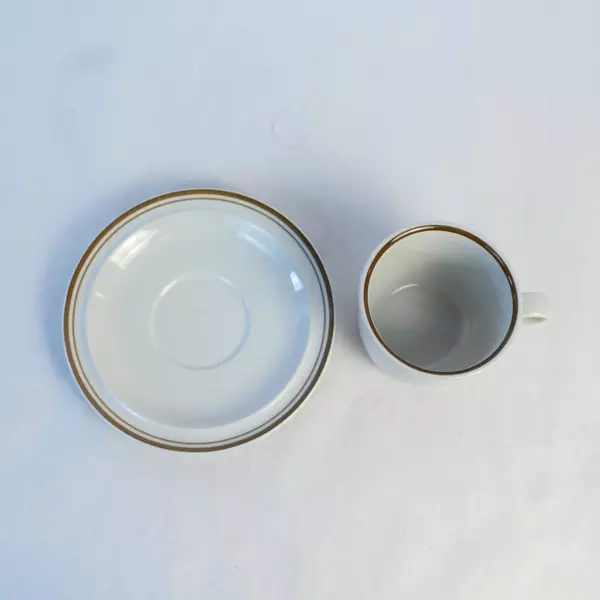 MSI Set of 6 Monterrey Colonial Stoneware Cups And 7 Saucers Japan