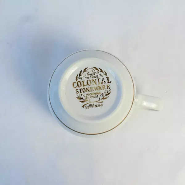 MSI Set of 6 Monterrey Colonial Stoneware Cups And 7 Saucers Japan