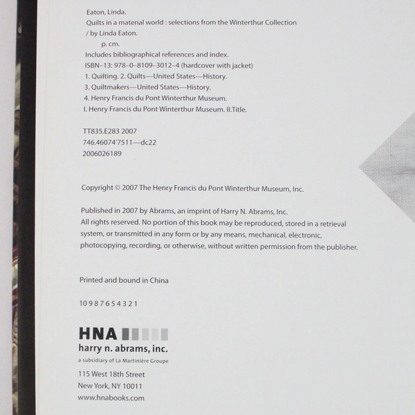 Quilts in a Material World by Linda Eaton 2007 Abrams Inc Hardcover DJ