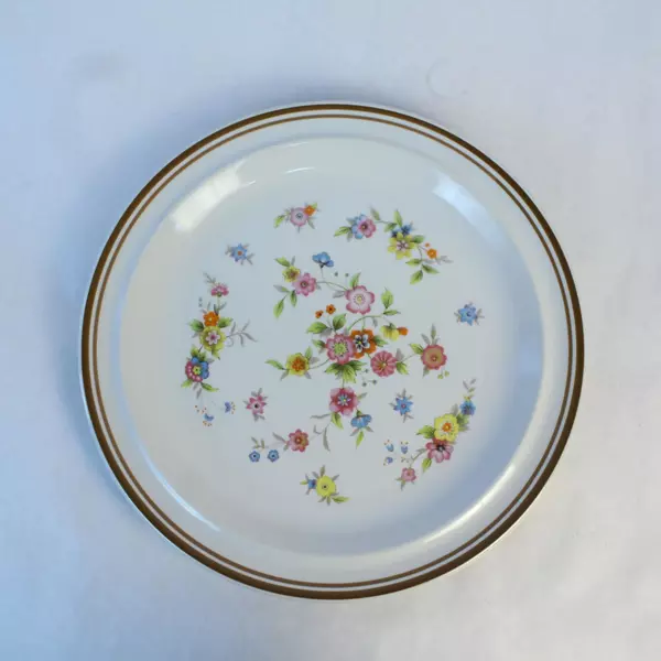 Set Of 4 Colonial Stoneware Violet Floral Dinner Plates By MSI Japan