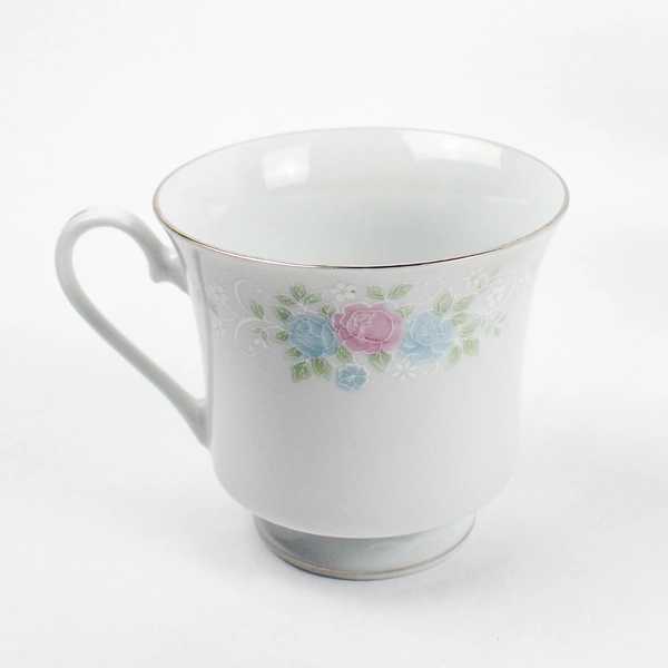 Set of 4 Prestige China Garden Cups And Saucers