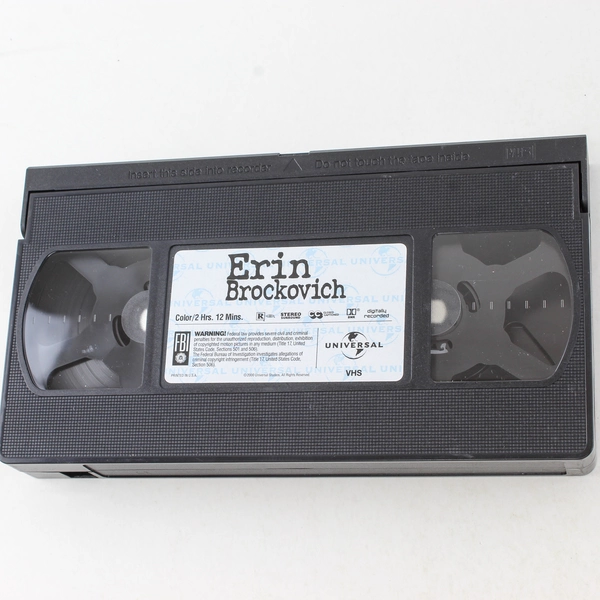 Erin Brockovich VHS 2000 Movie Julia Roberts Pre-Owned Rated R