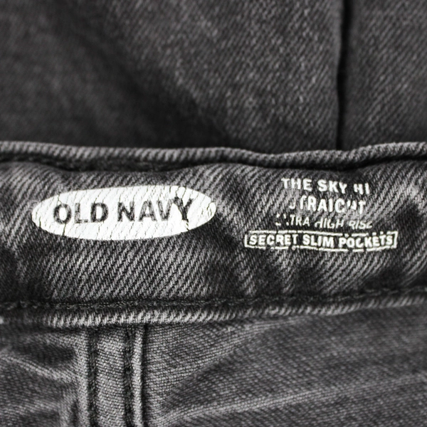 Old Navy Extra High-Rise Straight Jeans Women's 6 Cotton Stretch Black Raw Hem