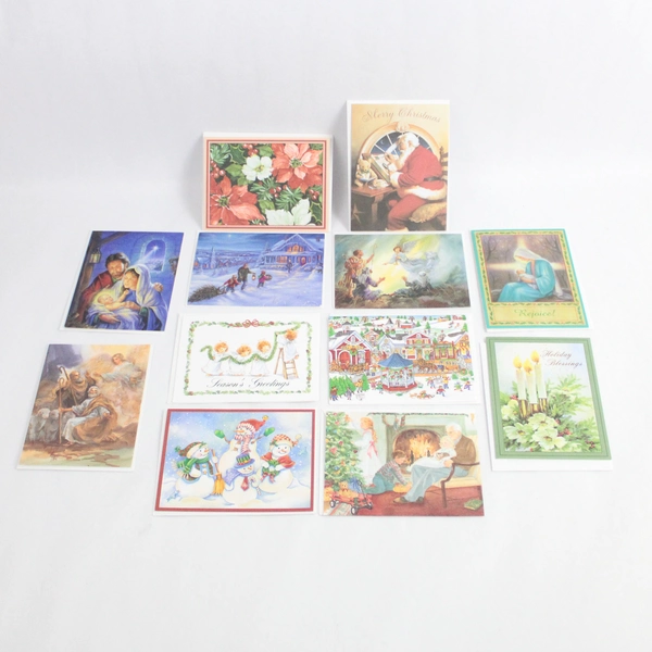 Lot of 12 Christmas Holiday Greeting Cards With Envelopes