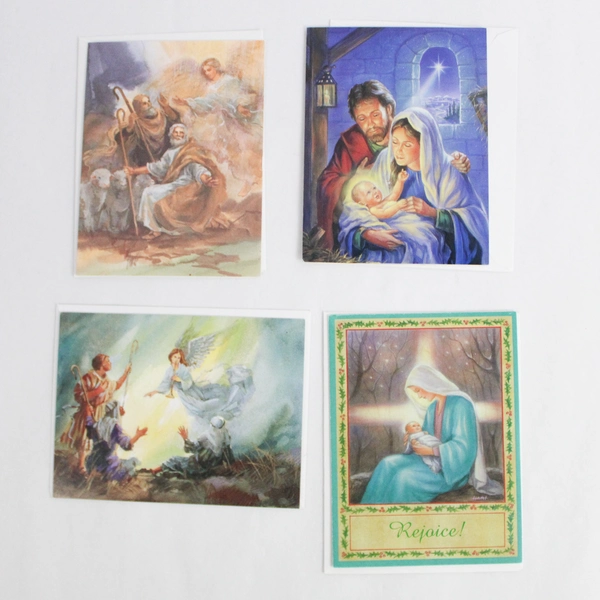 Lot of 12 Christmas Holiday Greeting Cards With Envelopes