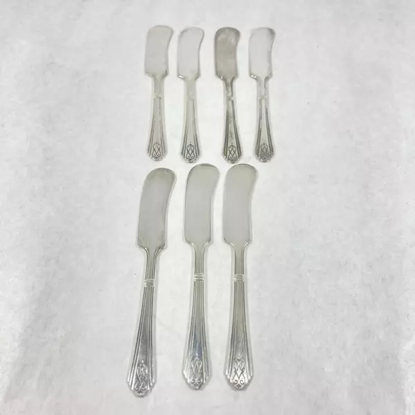 Set of 7 RC Co Crusader Silver Plate Butter Knives 1929 Drexel Pattern