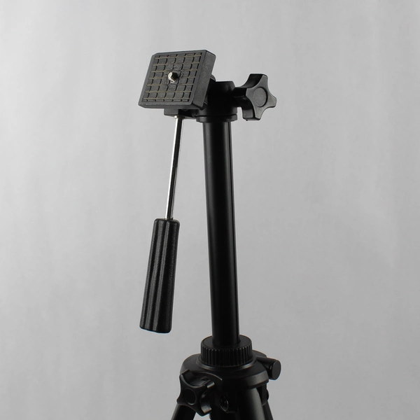 Vintage Samigon Tilting Head Tripod 21.5 To 56 Inch