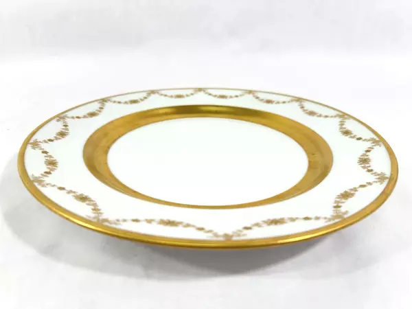 Vtg Wilhelm & Deosenyl 10.5" Porcelain Dinner Plate Gold Trim Garland Design