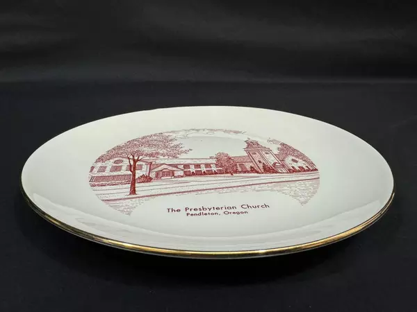 Vintage Pendleton Oregon Presbyterian Church Plate 10" Gold Trim 1936