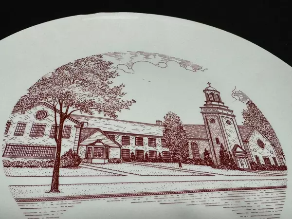 Vintage Pendleton Oregon Presbyterian Church Plate 10" Gold Trim 1936