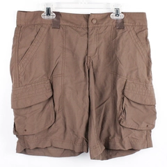 Columbia Sportswear Solid Brown Cargo Shorts Women's Size 6