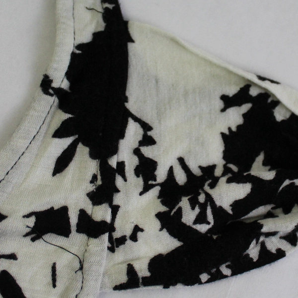 Sweet Claire Black and White Tank Top Women's Size Large