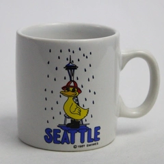 Seattle Mini Mug Souvenir Yellow Duck Rain Gear Space Needle 1987 Smiwes 2.5"