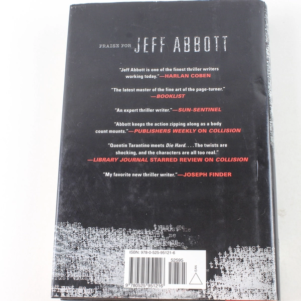 Trust Me by Jeff Abbott Hardcover Novel 2009 Penguin - Good Condition