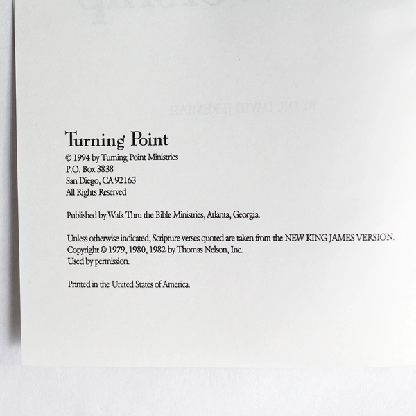 Lot of 2 Books Knowing the God You Worship by Dr. David Jeremiah 1994