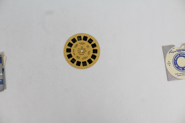 Lot of 4 Vintage View-Master Reels No. 127 129 132 137