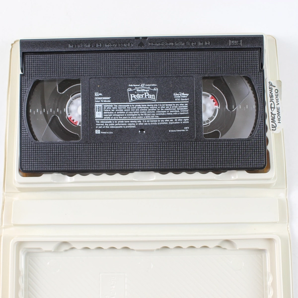 Peter Pan VHS 1998 Fully Restored 45th Limited Edition Clam Shell