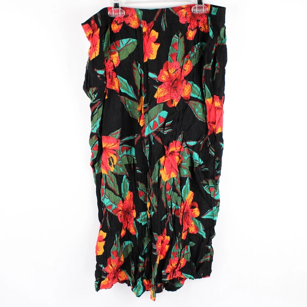 Pheobe Women's 20W Black Capri Leggings Floral Stretchy