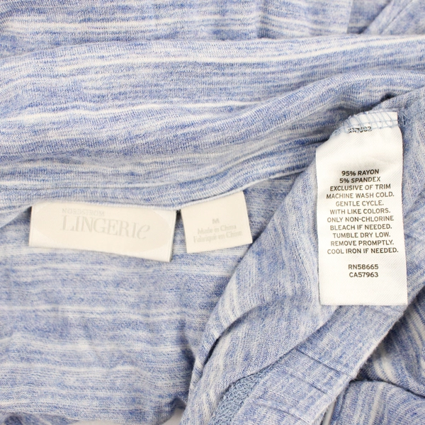 Nordstrom Lingerie Women's 2 Piece M Pajama Set Light Blue Shorts & Short Sleeve