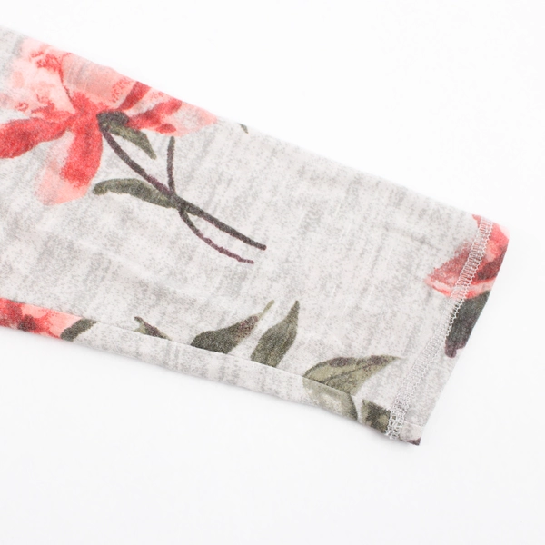 Wallflower Women's Size Medium Floral Cozy Gray Hoodie Sweater