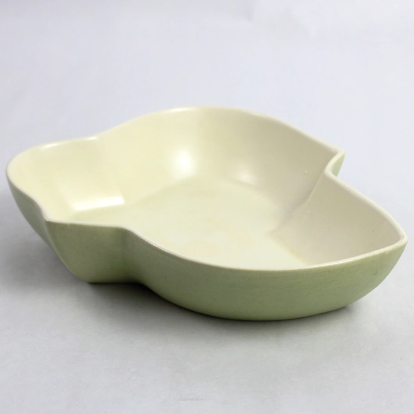 Vintage Red Wing Pottery Leaf Shaped Bowl 1068 Green And White