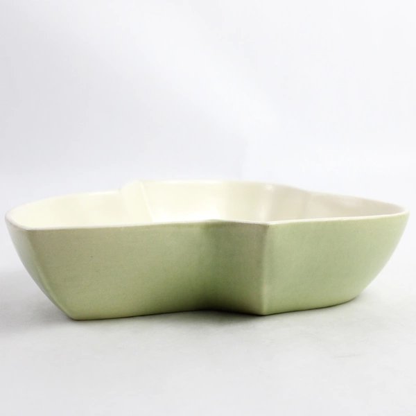 Vintage Red Wing Pottery Leaf Shaped Bowl 1068 Green And White