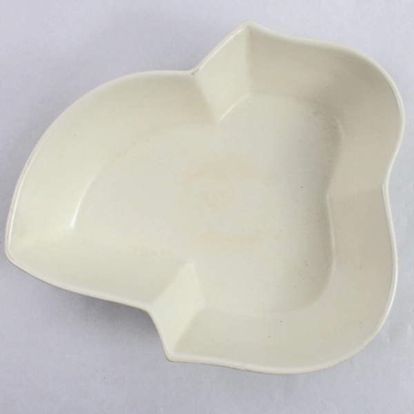 Vintage Red Wing Pottery Leaf Shaped Bowl 1068 Green And White