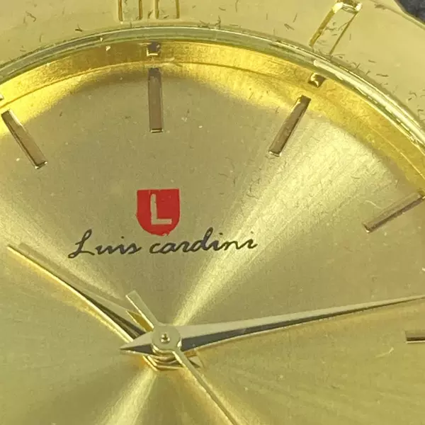 Luis Cardini Gold Tone Mens Analog Quartz Wristwatch Water Resistant As-Is 