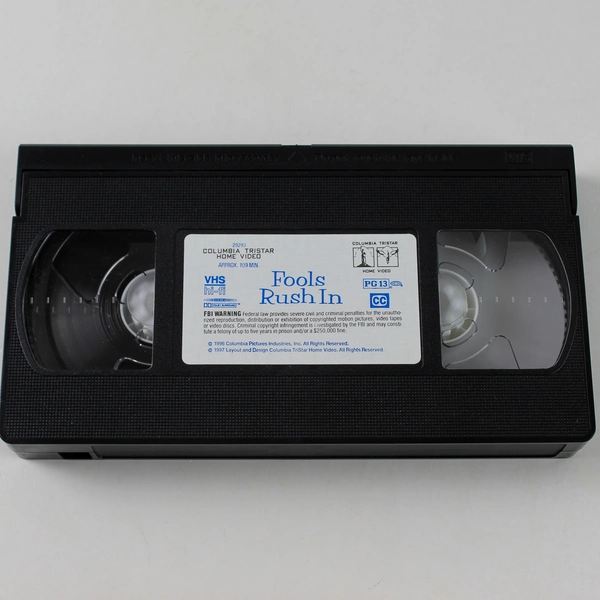 Fools Rush In VHS 1997 Romance Collection Matthew Perry Salma Hayek Movie