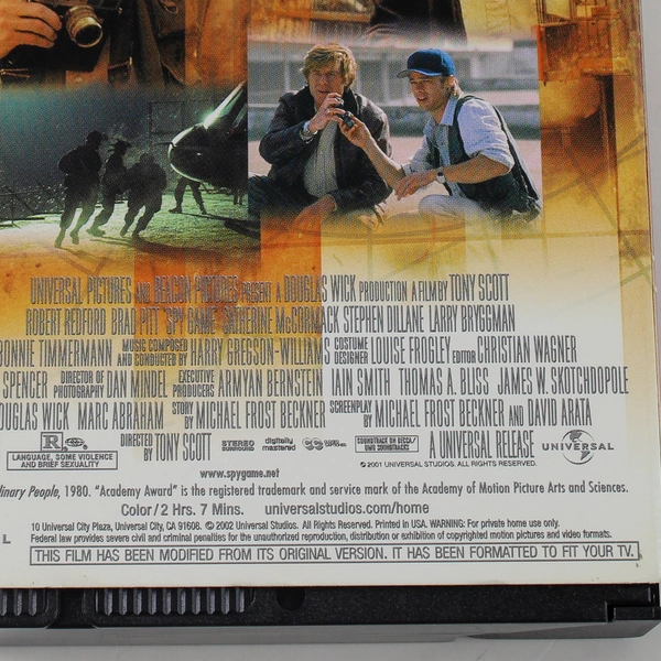 Spy Game VHS 2002 Universal Robert Redford Brad Pitt