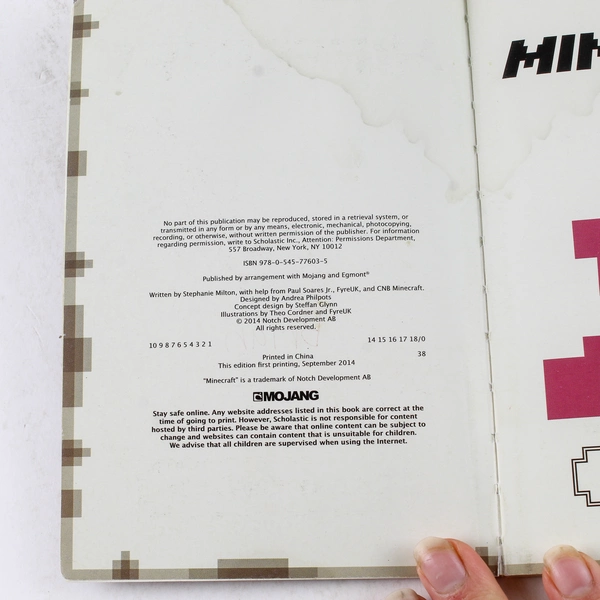 Minecraft Combat Handbook Scholastic 2014 Paperback Good Condition